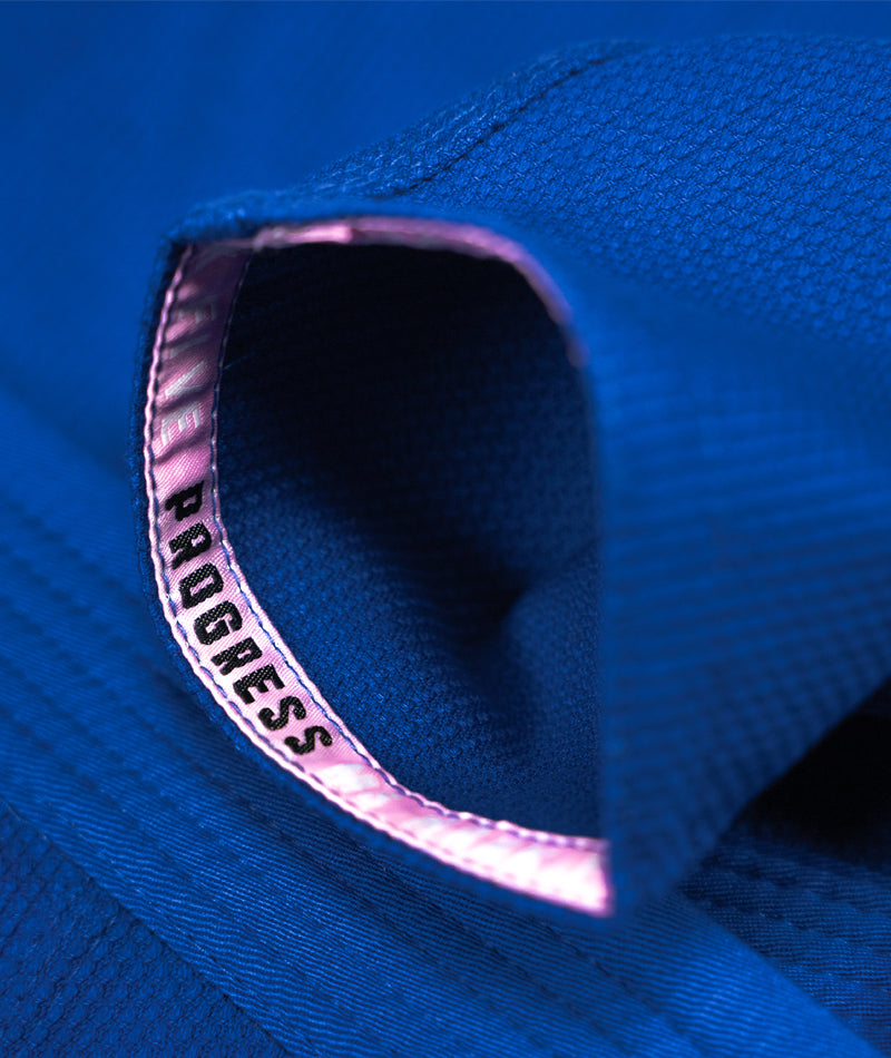 A close up view of the Blue Ladies M6 Kimono Mark 5 inner sleeve lining design