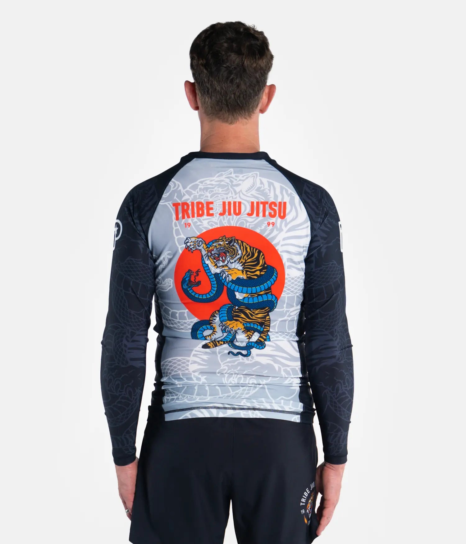 Tribe Longsleeve Rashguard