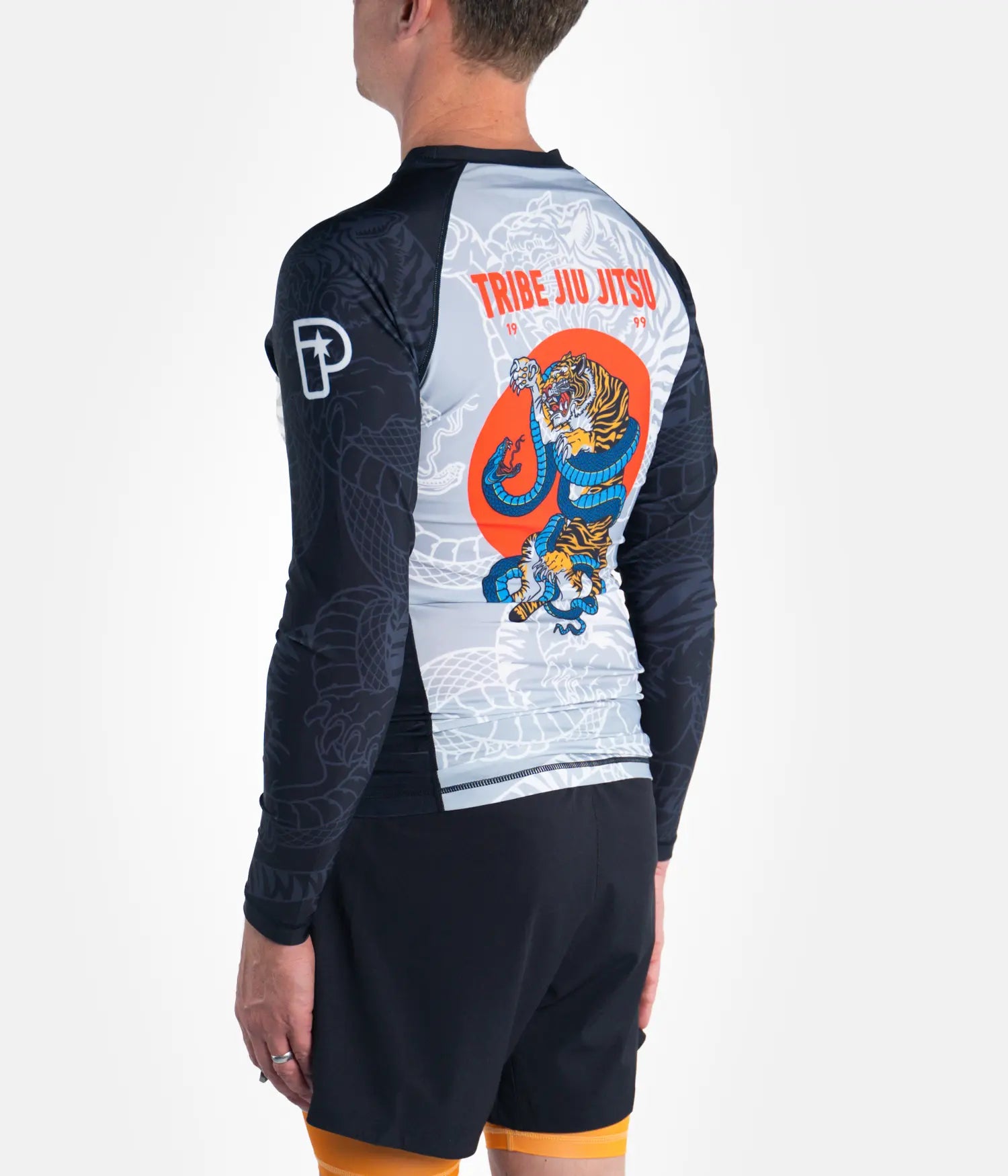 Tribe Longsleeve Rashguard