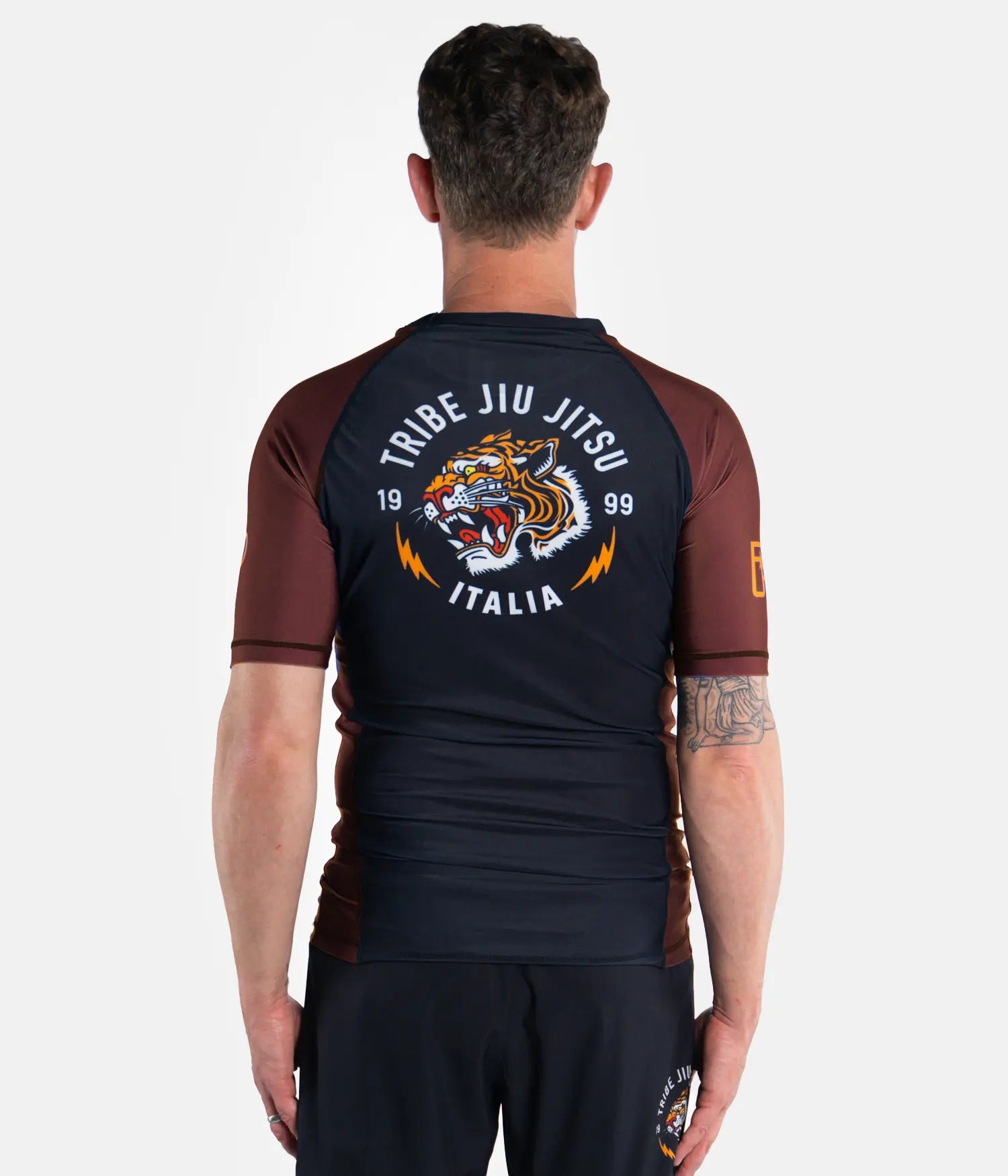Tribe Ranked Rashguard 2024 - Brown