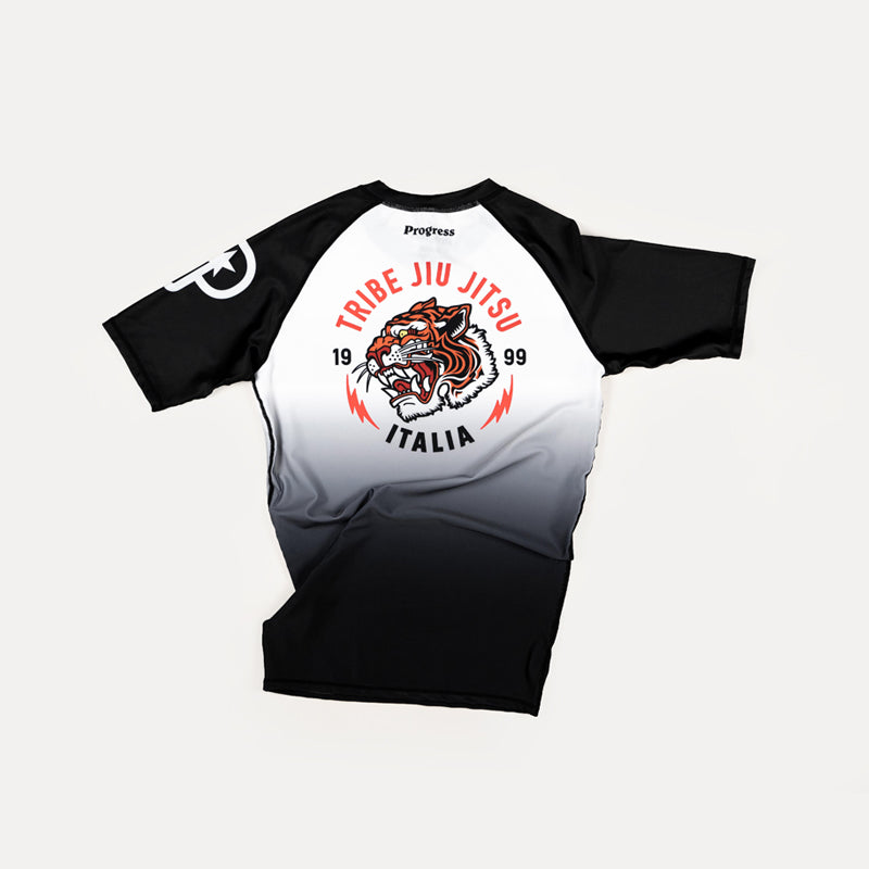 Tribe Ranked Rashguard - White